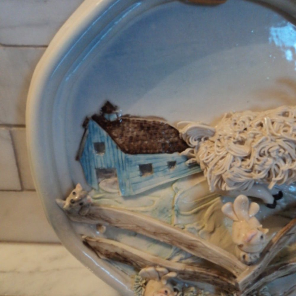 farm pottery plaque ~ hand crafted ~ 8" x 8" - Picture 3 of 6
